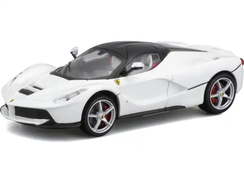 Objednat nyní - Bburago Signature LaFerrari 1 43 bílá