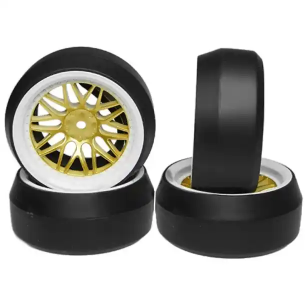 Nově přidáno - Spec D LS Wheel Offset +6 White Gold w/Tire 4ks pro 1/10 Drift