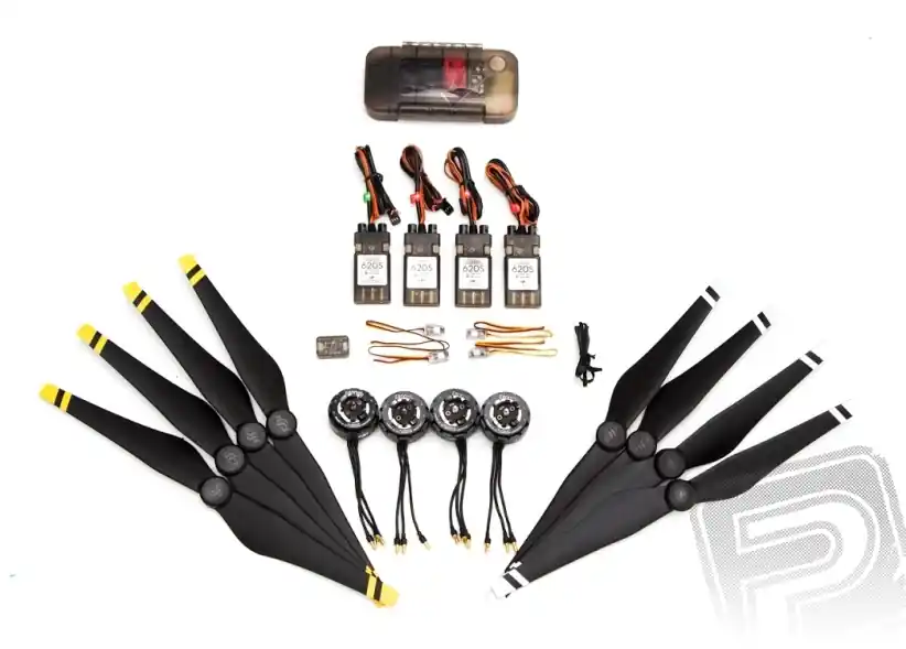 Rychlé odeslání - E800 pohonný systém - set 4x motor, regulátor, vrtule